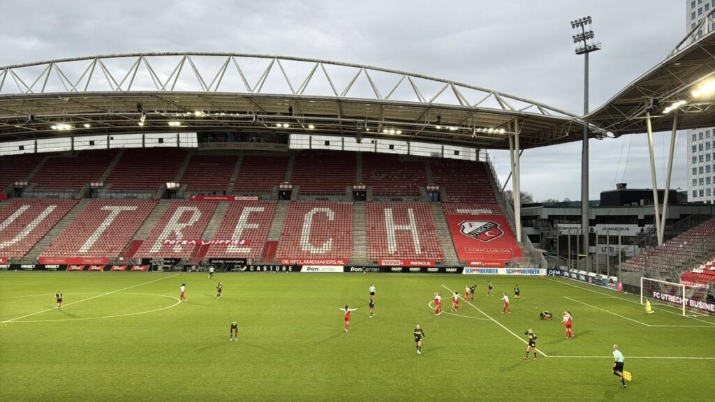 Utrecht Women Snap Psv's Winning Run In Thrilling High Scoring Showdown