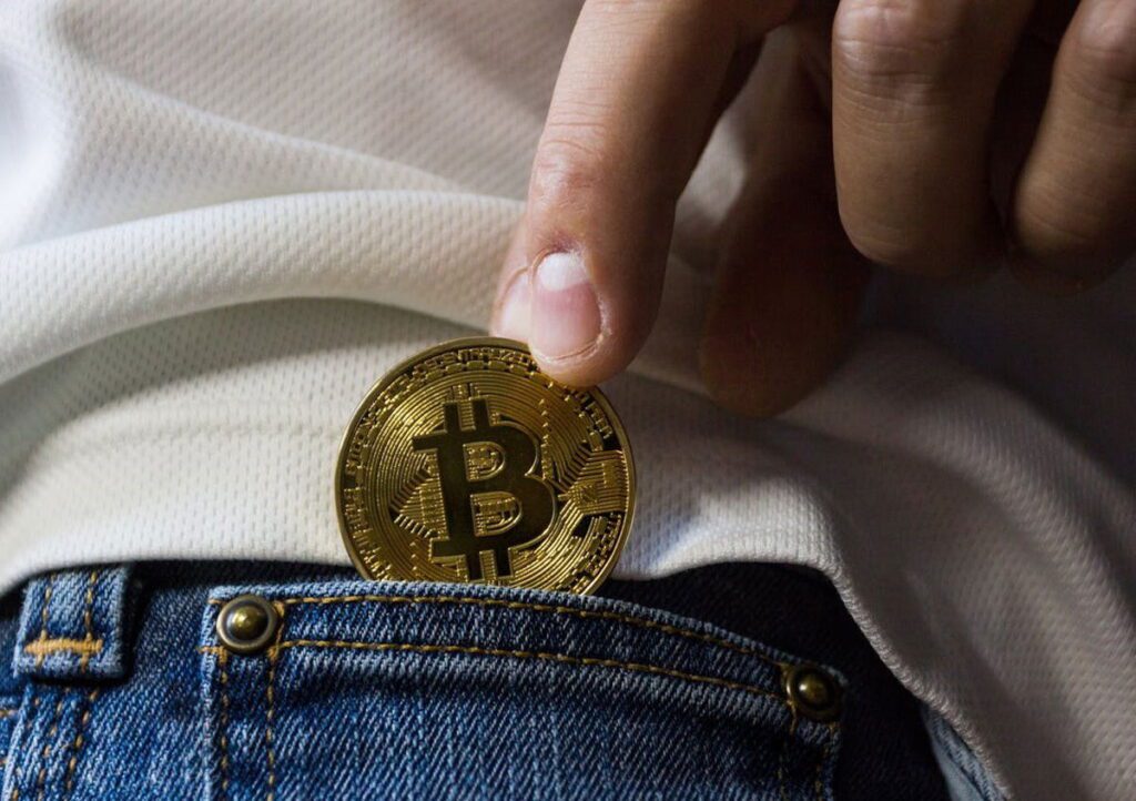 Blackrock Advocates For Bitcoin Investment