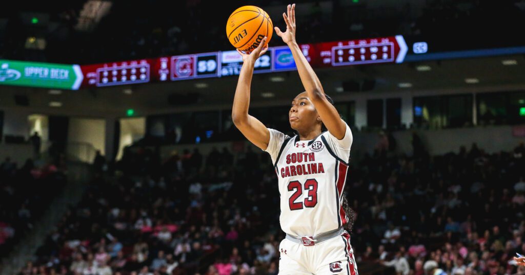 Joyce Edwards Shines As South Carolina Dominates Florida In Women's