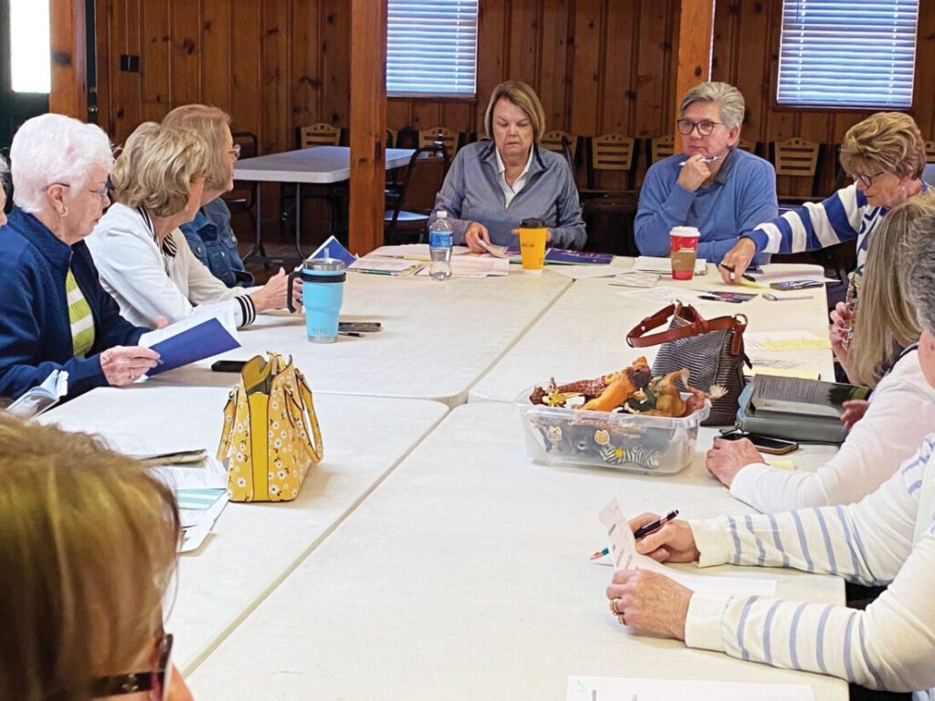 Worthington women's golf association sets the stage for an exciting