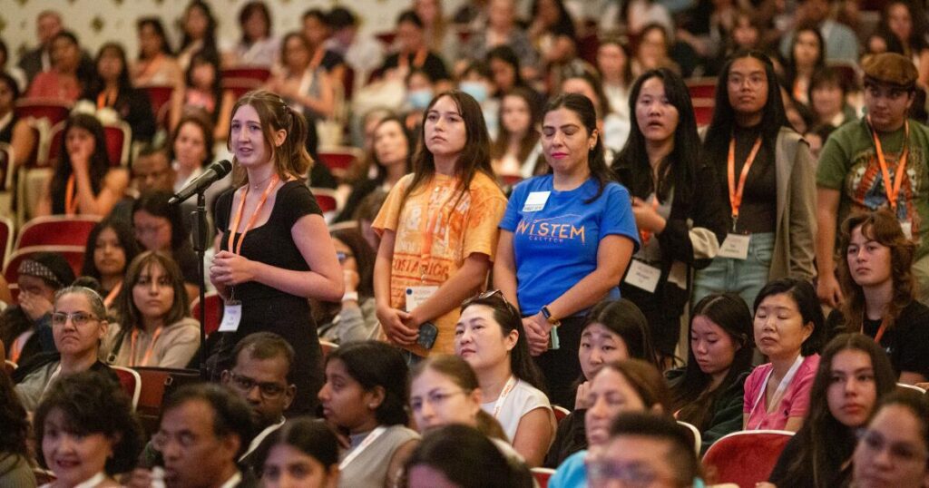 Caltech welcomes its first class with a majority of women