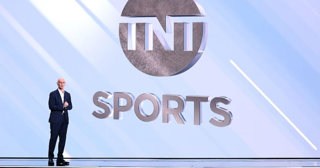 Elevating women’s sports: spotlight on tennis and nhl action