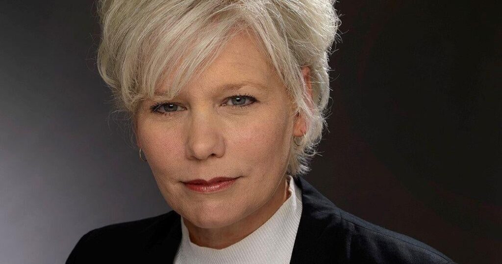 Empowering women investors: essential tips to get started today