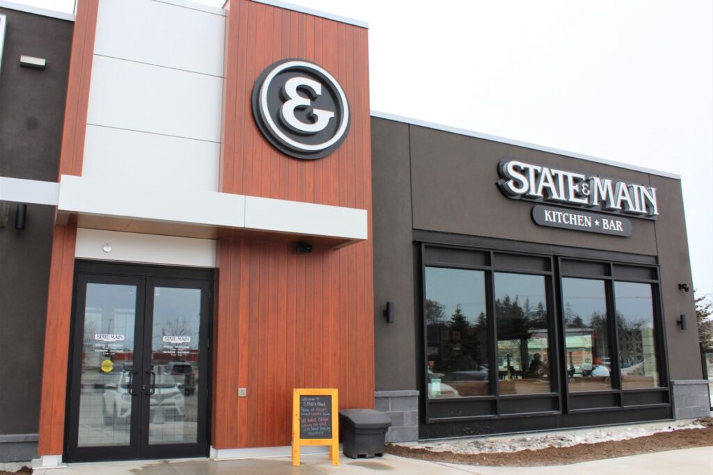 Local bar supports women's centre of halton with mother's day