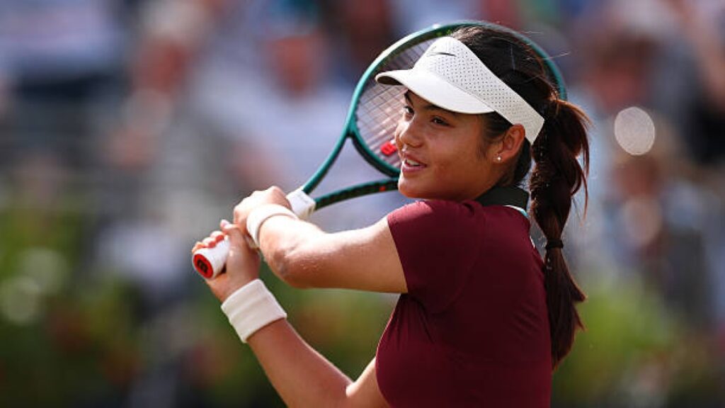 Focused on passion, not prize money in women's tennis