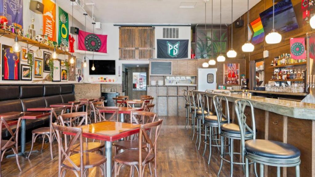 Introducing the sports bra: st. louis' new hangout for women