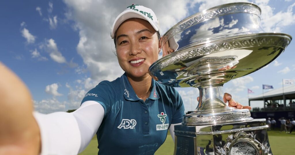 Minjee lee triumphs with windy victory for her third major
