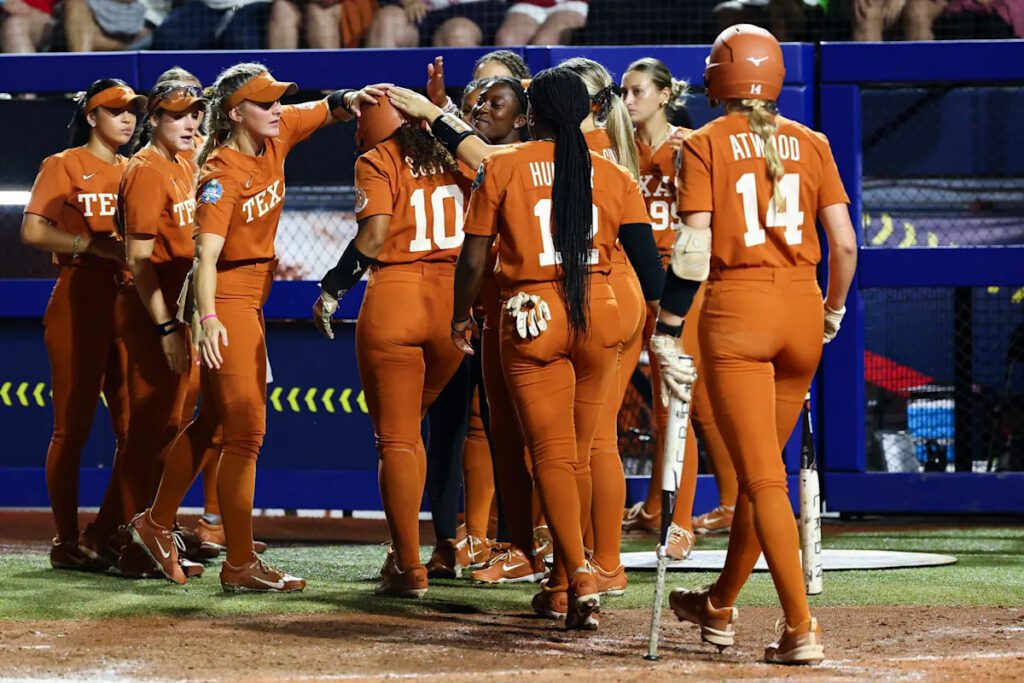 Texas claims national championship with dominant 10 4 victory over texas