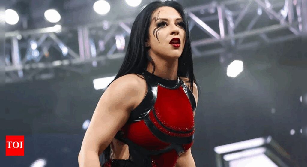 Top contenders for the women's ladder match at wwe money