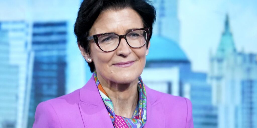 Women ceos: overcoming challenges on the path to leadership