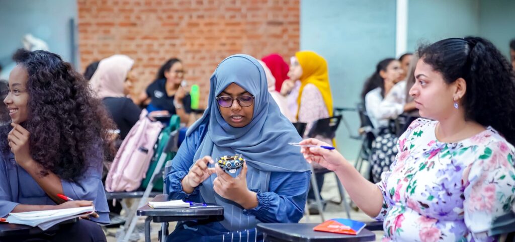 Empowering sri lankan students: un women training for success in
