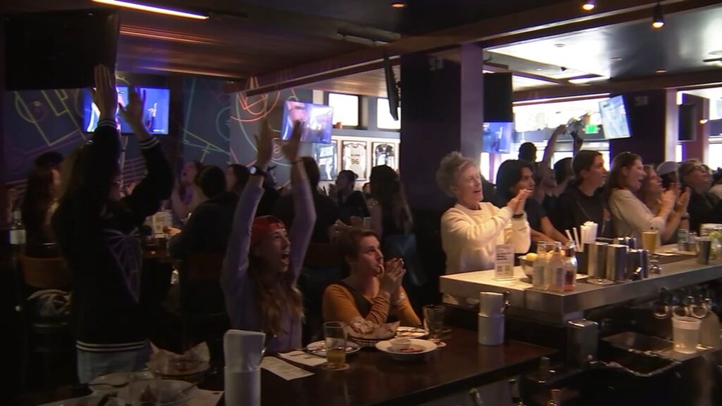 Golden state valkyries rise: wnba fans unite at sf’s premier