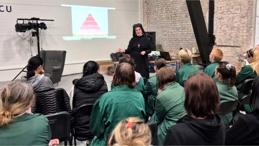 Good shepherd sisters bring hope to women in polish prison