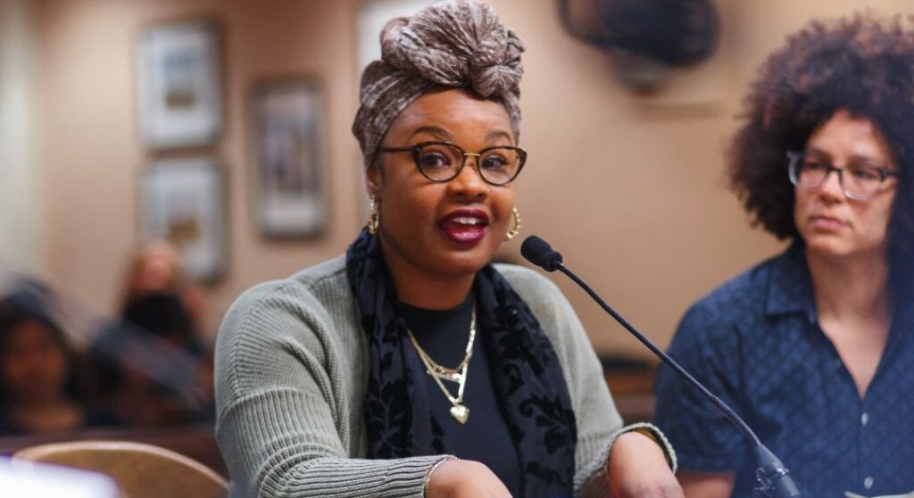 Local solutions to federal shortcomings: organizers take action