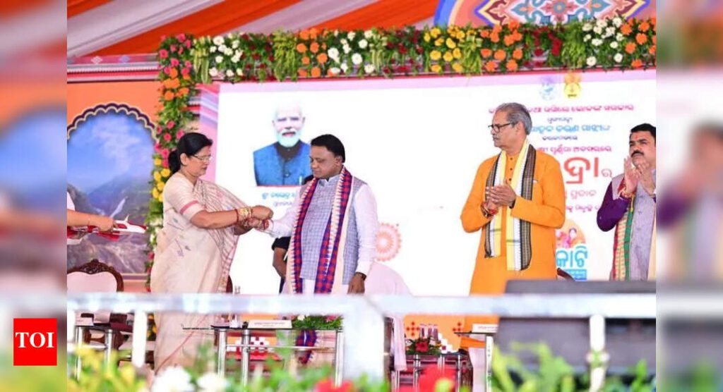 Cm distributes subhadra funds to over 1.24 crore women