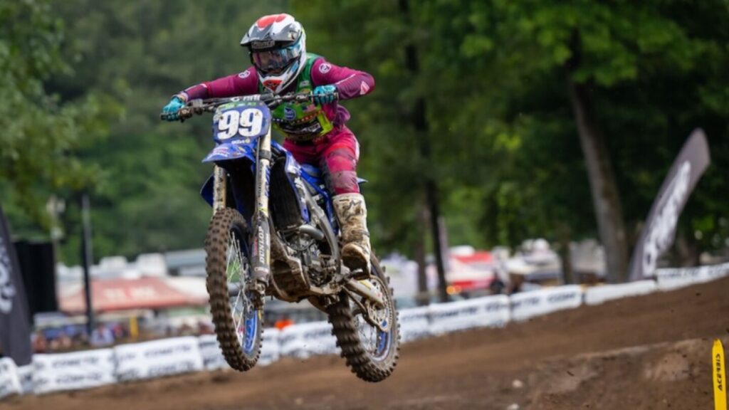 Lachlan turner dominates women's loretta lynn's division with moto 2