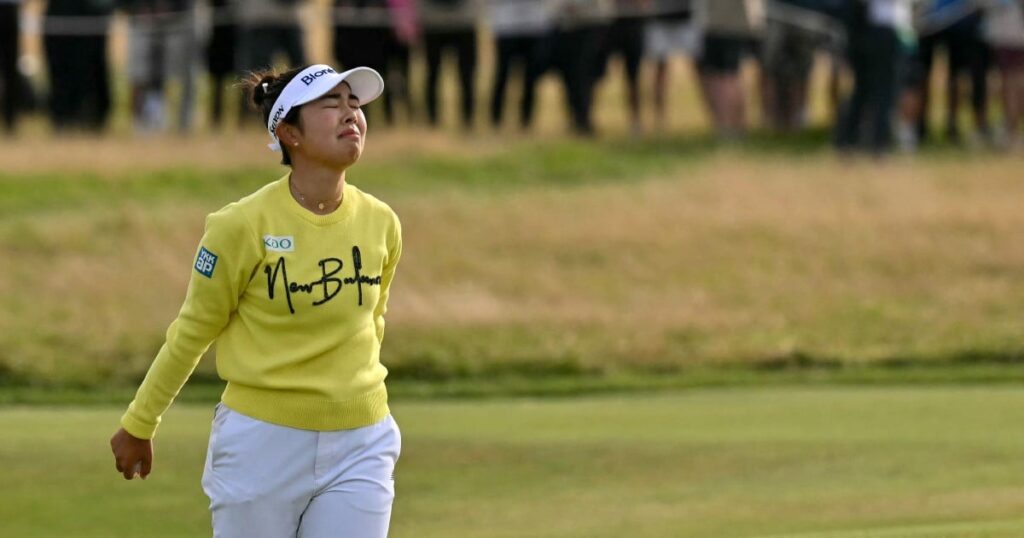 Miyu yamashita wins women's open, celebrates first career victory