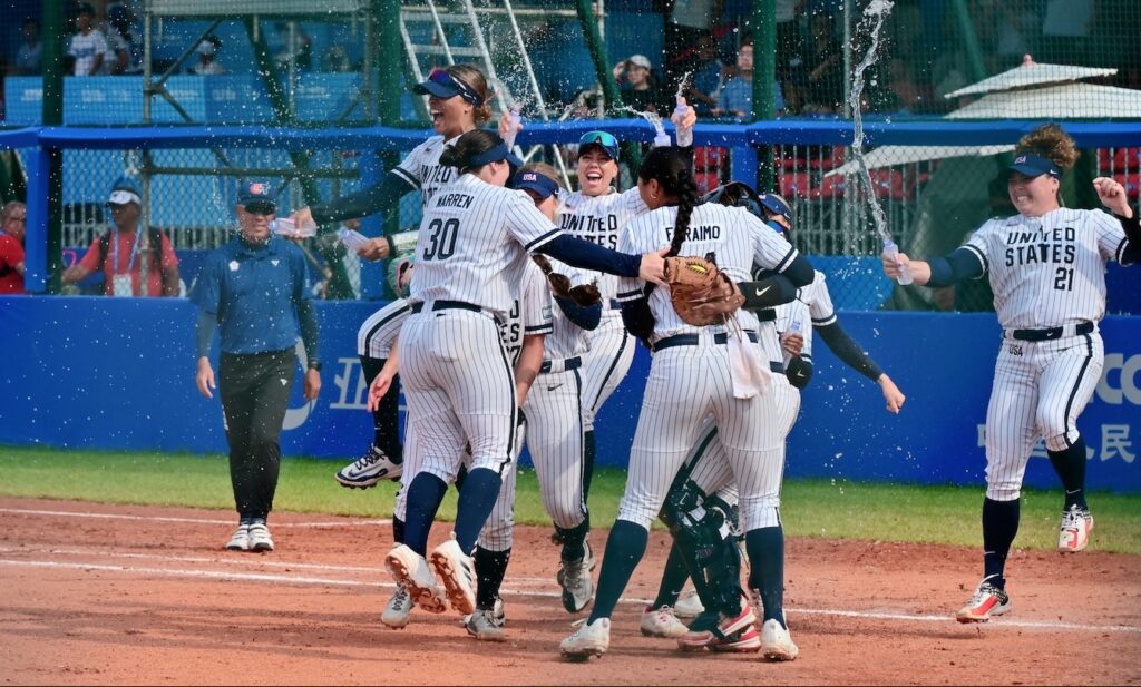 Usa clinches gold in women's softball at the 2025 world