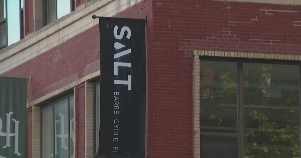 Wicker park gym incident: two women accused of credit card