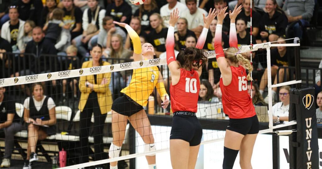 Dordt women’s volleyball faces northwestern: a thrilling match recap