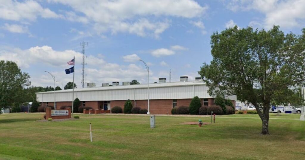 Man arrested for holding four vulnerable adults captive and stealing