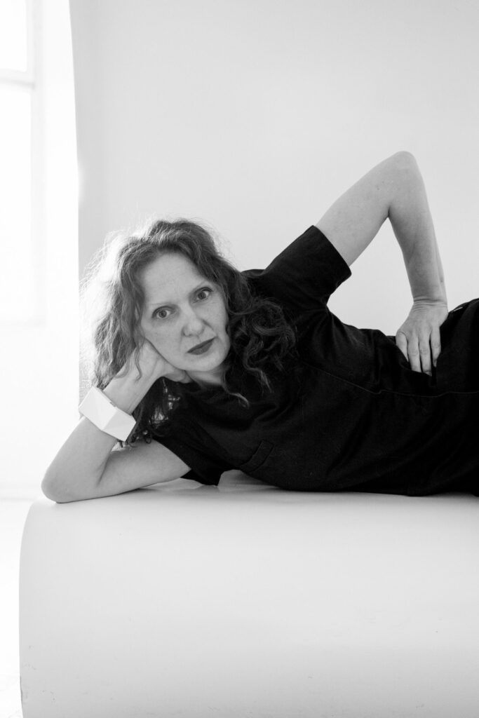 Politics and religion: the power over women, art, and bodies