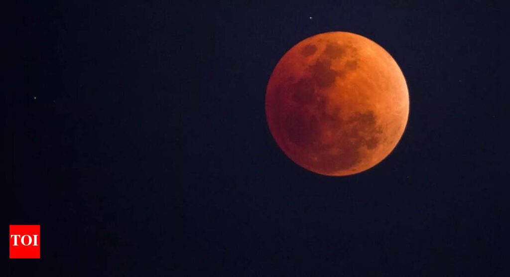 Understanding the 2025 lunar eclipse: health impacts on pregnant women