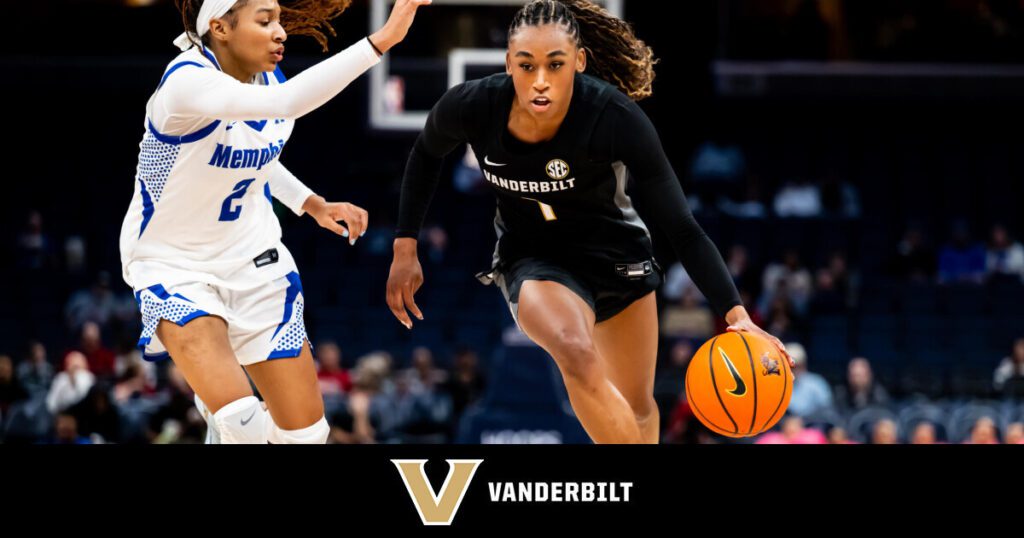 Blake shines with 40 against memphis