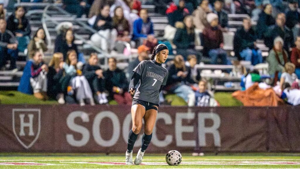 Exciting 2 2 tie for women's soccer at harvard
