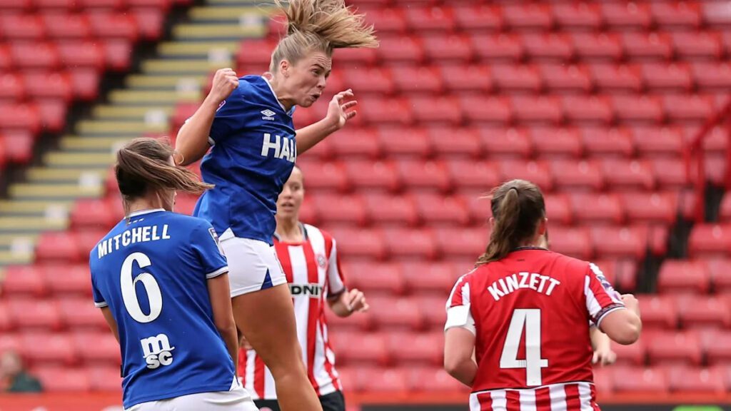 Ipswich women fall to blades despite strong comeback