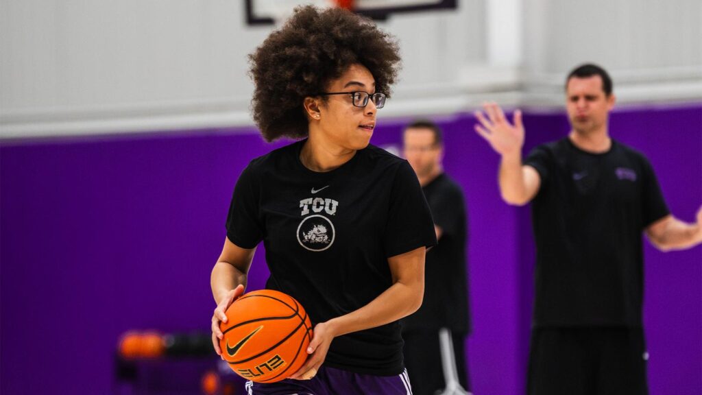 Miles named to naismith trophy watch list