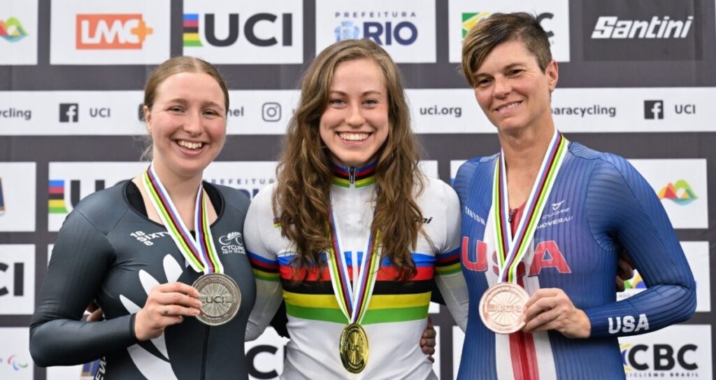 Shawn morelli clinches bronze in women's c4 scratch race