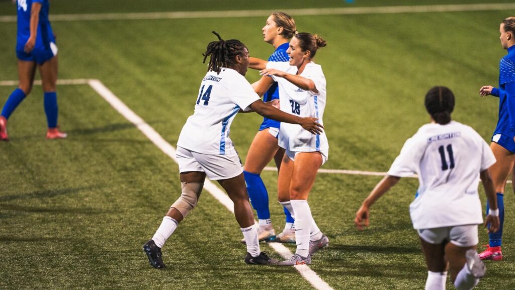 Women’s soccer dominates pirates in 3 0 victory