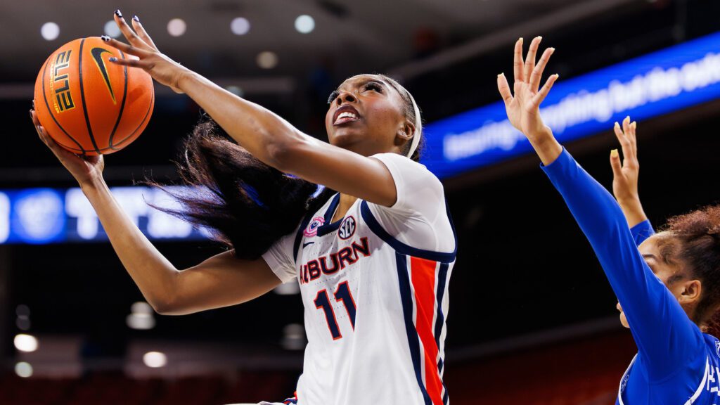 Auburn Tigers Conclude Homestand Against Rutgers Thursday