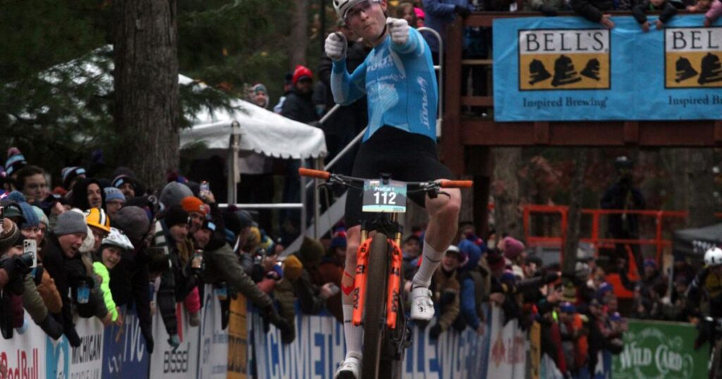 Quebec's Iceman Triumphs as Canadians Claim Pro Titles in Men's