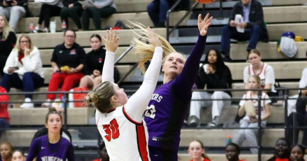 Red Wing Supports Iron Women Basketball This Season
