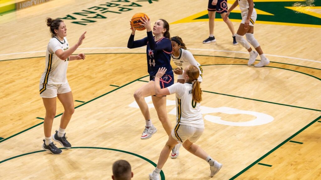 Spiders Surge Ahead with Doogan’s Double Double Against William & Mary