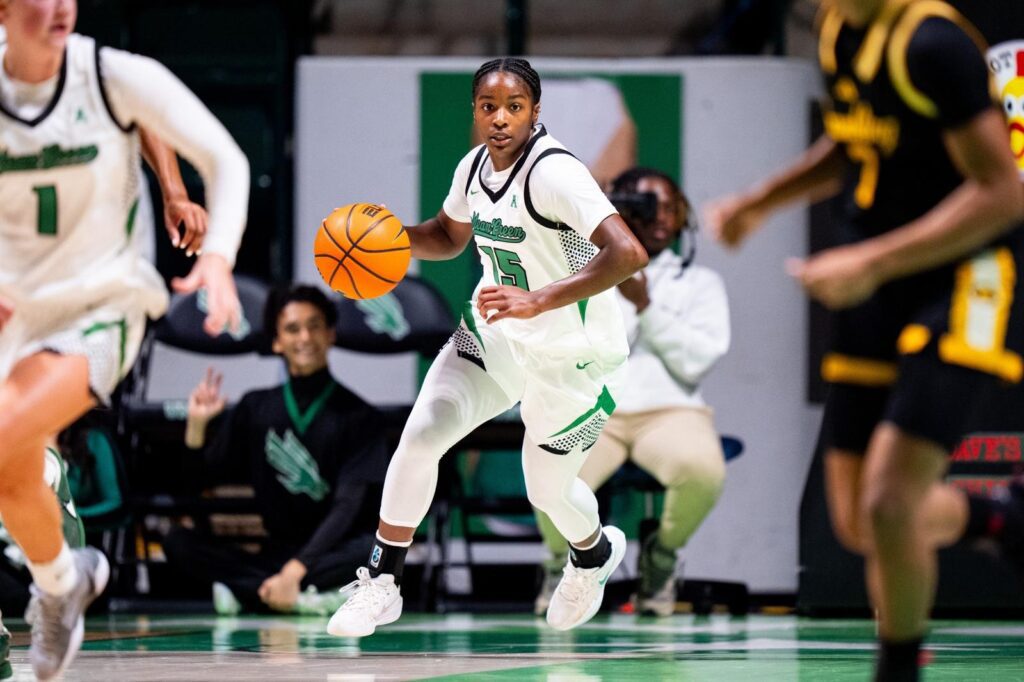 Women's Basketball Heads to SMU for Season's First Away Game