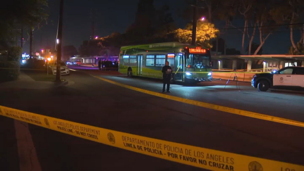 Bus driver fatally shot by passenger in Mar Vista, police