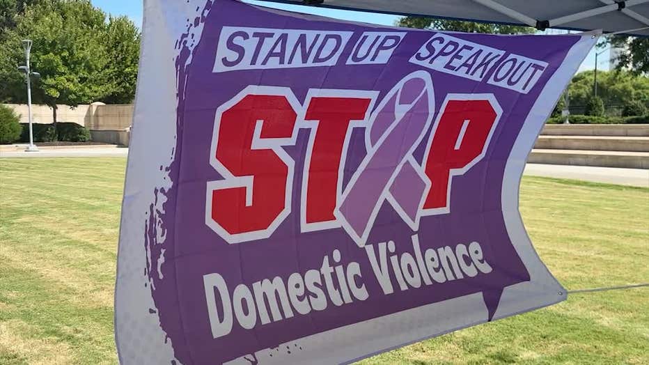 Dallas women’s shelter holding fundraiser for Domestic Violence Awareness Month Dallas women's shelter holding fundraiser for Domestic Violence Awareness Month