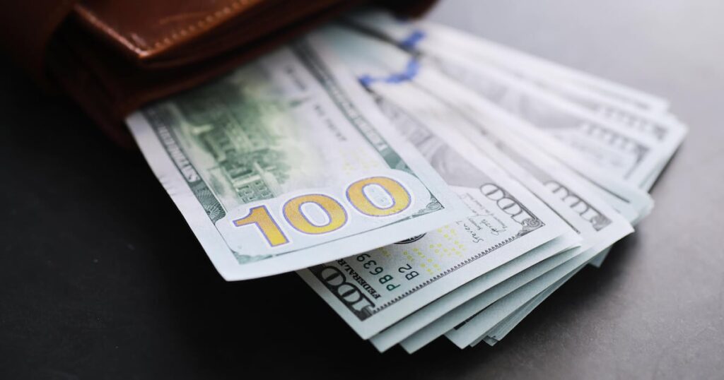 Ex Metro Atlanta banker accused of stealing nearly $1M from customer