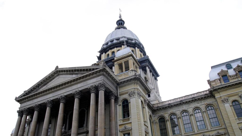 Illinois agrees to six month delay of crypto tax as industry